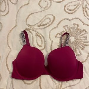 Victoria’s Secret Bling Strap Bra